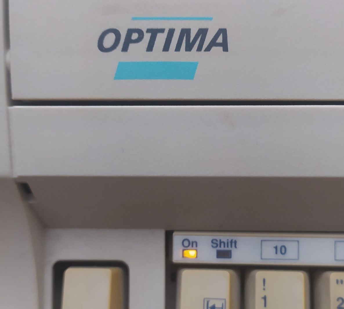 Elektryczna maszyna do pisania OPTIMA SP20