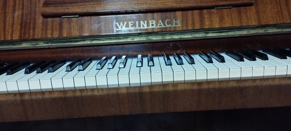 Piano vertical Weinbach Petrof OFERTA transporte e afinação