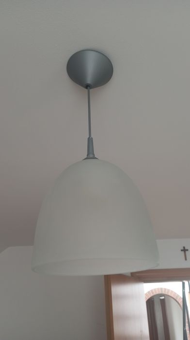 Biały klosz matowy