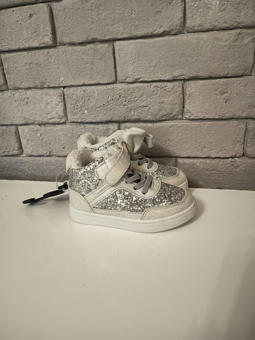 Nowe buty ocieplane za kostke brokatowe 24