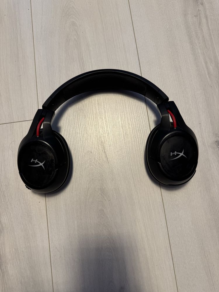 HyperX Cloud Flight Wireless
