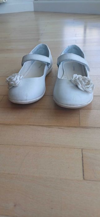 Białe skórzane buty (komunijne) Lasocki - r. 35