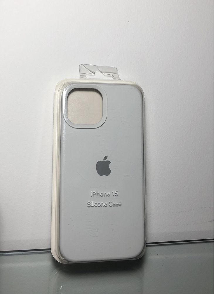 Capa Iphone 15 Pro Apple Logo