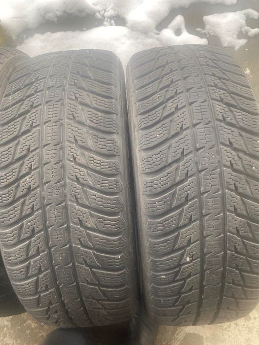 Nokian 225.60 r17 м Львів Продаю оскільки продав авто !!!