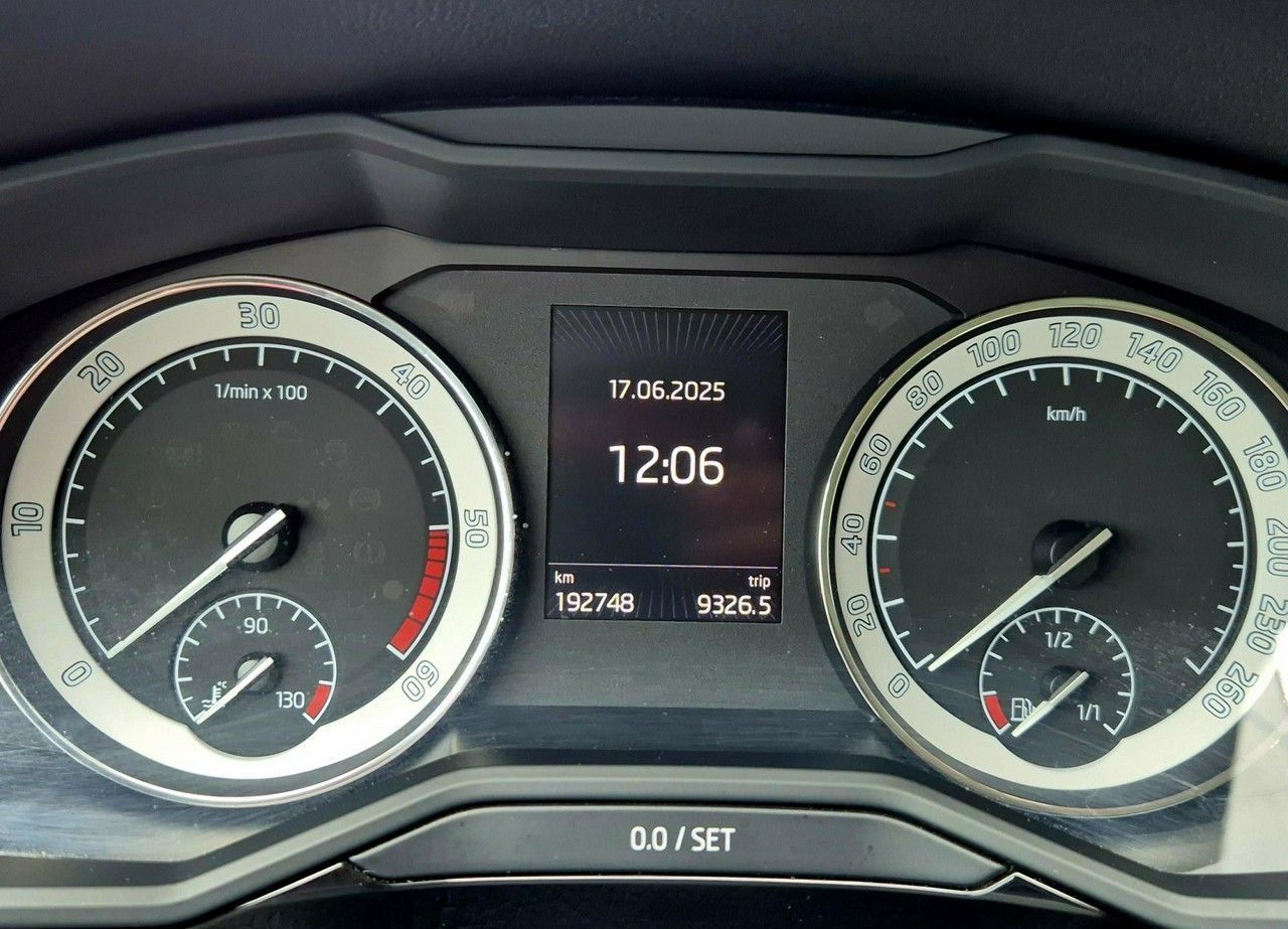 Skoda Superb 2.0 2017