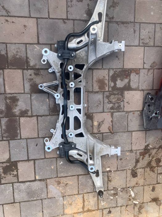 Підрамник chevrolet bolt ev 2017-23 комплект із двох частин 320$