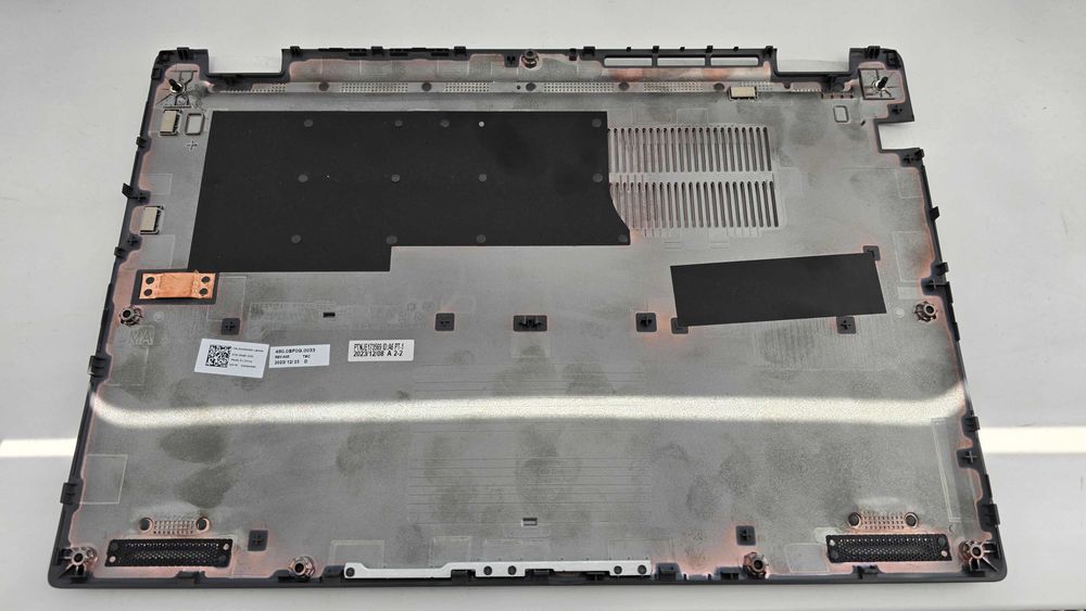 Nowa obudowa dolna kadłubek Latitude 3440 - Nowy model