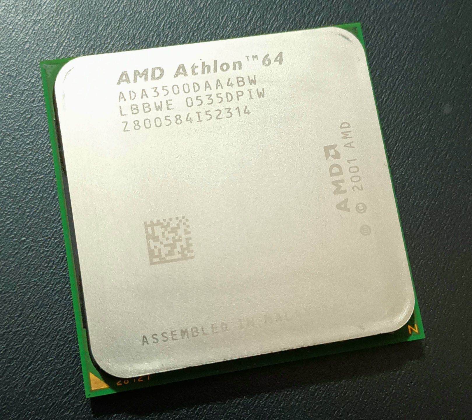 Cpu/processador AMD Athlon 64 3500+ a 2.20 Ghz para socket 939