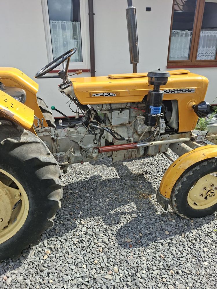 Ciągnik ursus c330