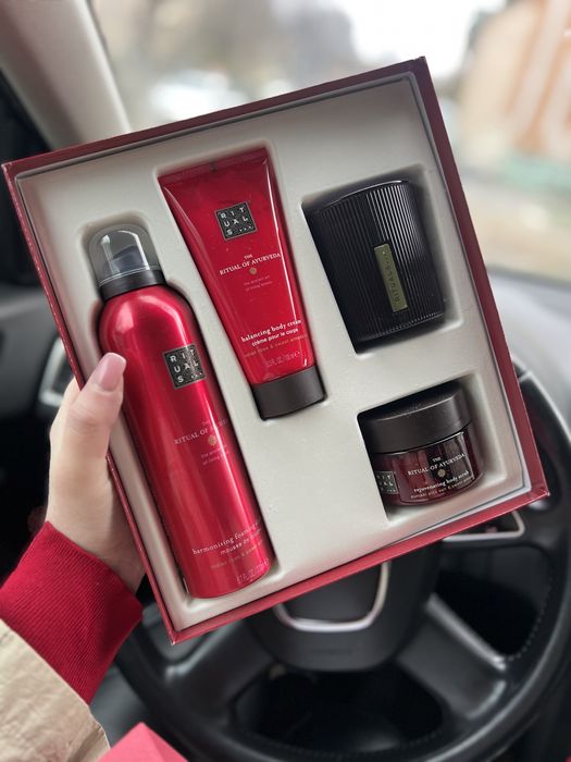 Набори в розмірі М