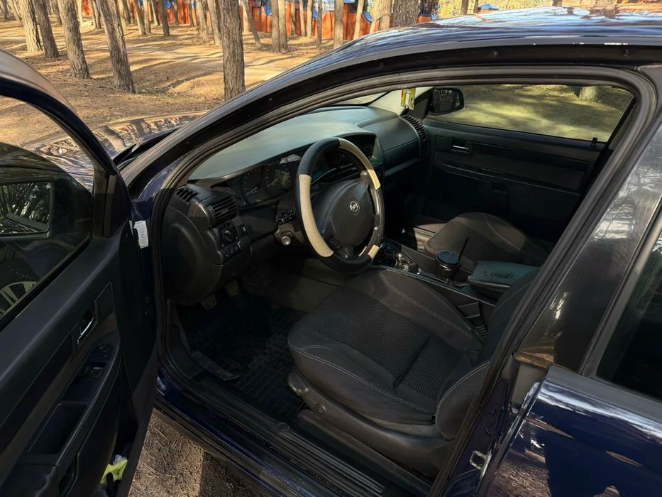 Продам Opel omega b 2.2 газ бензин газ вписан переоформление