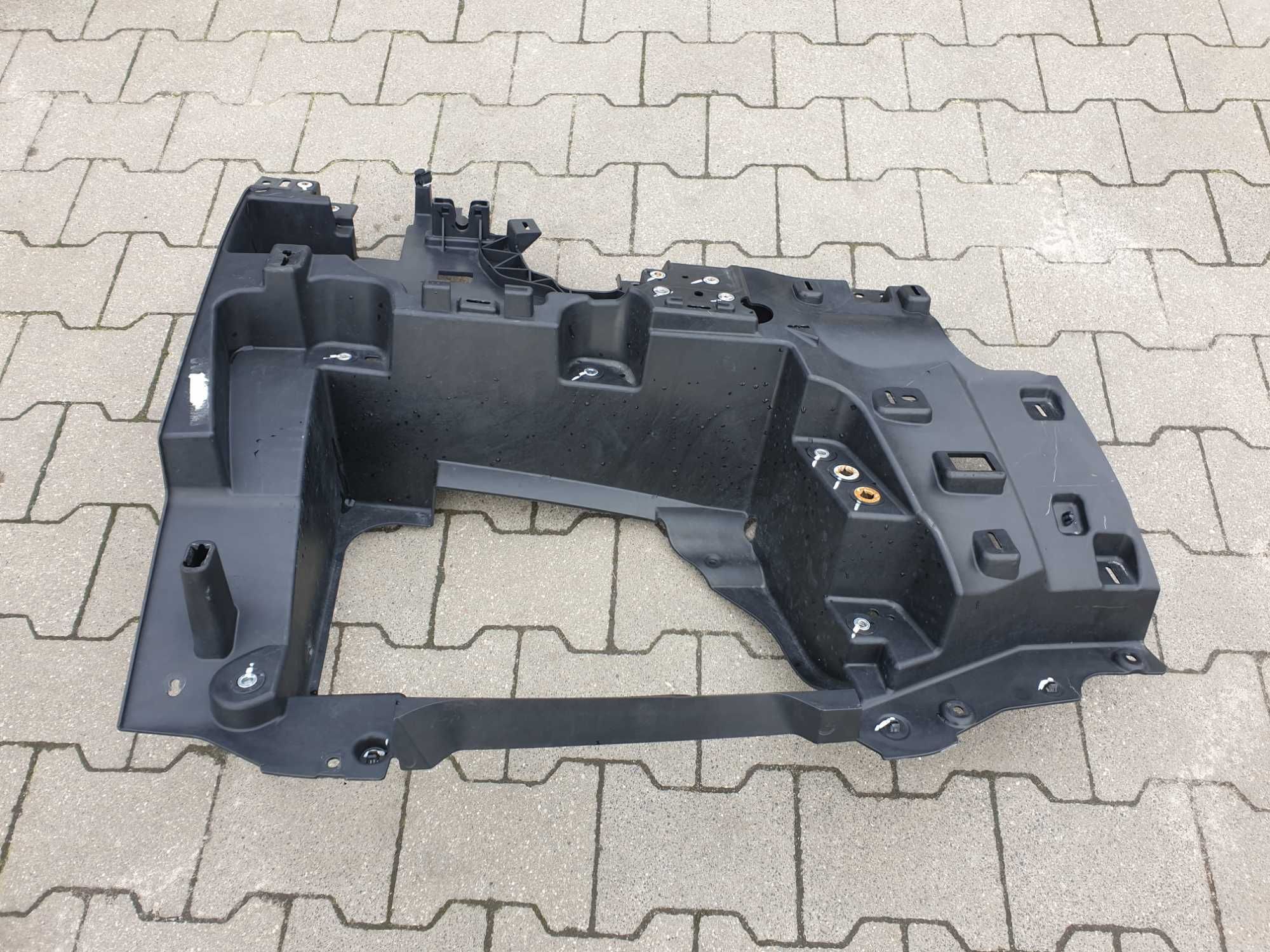 mocowanie lampy przód przednie lewe ford f-max jc46-17h071-ak