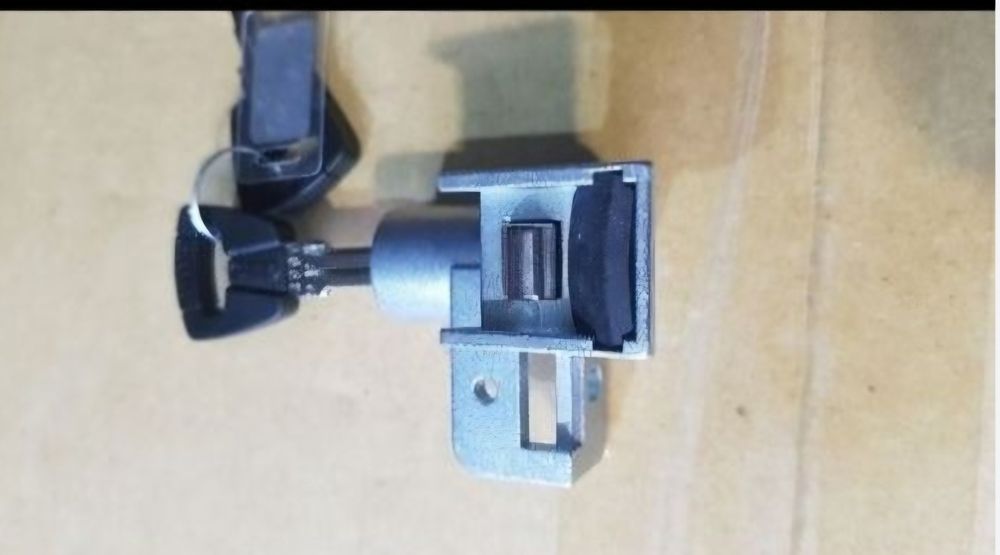 Część do rowerów elektrycznych ZAMEK BATERI PANASONIC FLYER  Kalkhoff