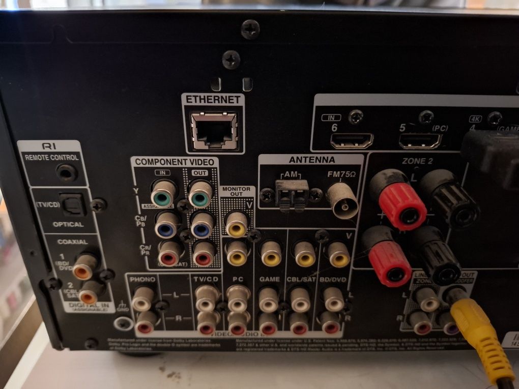 Amplituner ONKYO TX-NR626