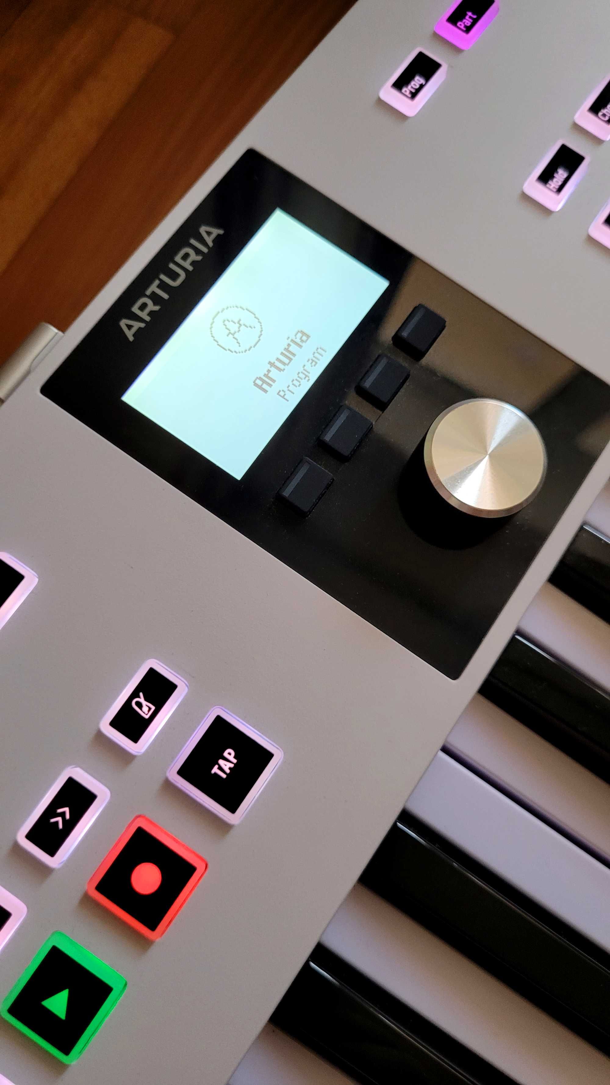 MIDI Arturia KeyLab Essential 61 mk3 (біла)
