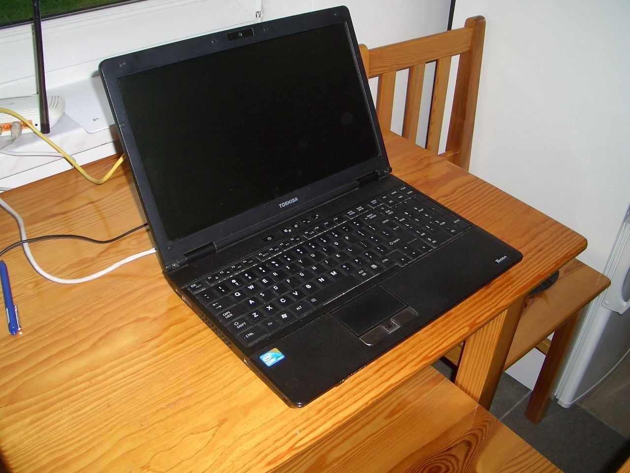 Laptop, notebook i5 TOSHIBA A11-19 15,6 cale. Kamera.