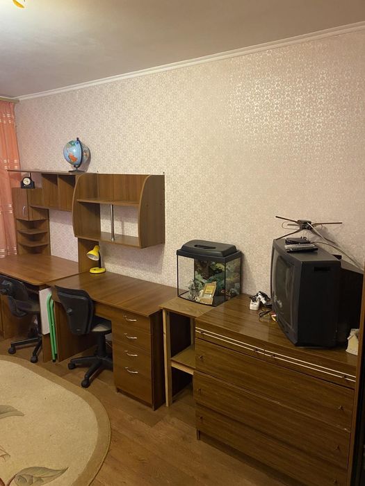 Продаж 2  кімнат в комун.квартирі, Шерстянка