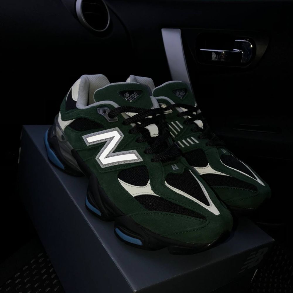 Чоловічі кросівки нюбеланс зелені New balance 9060 green