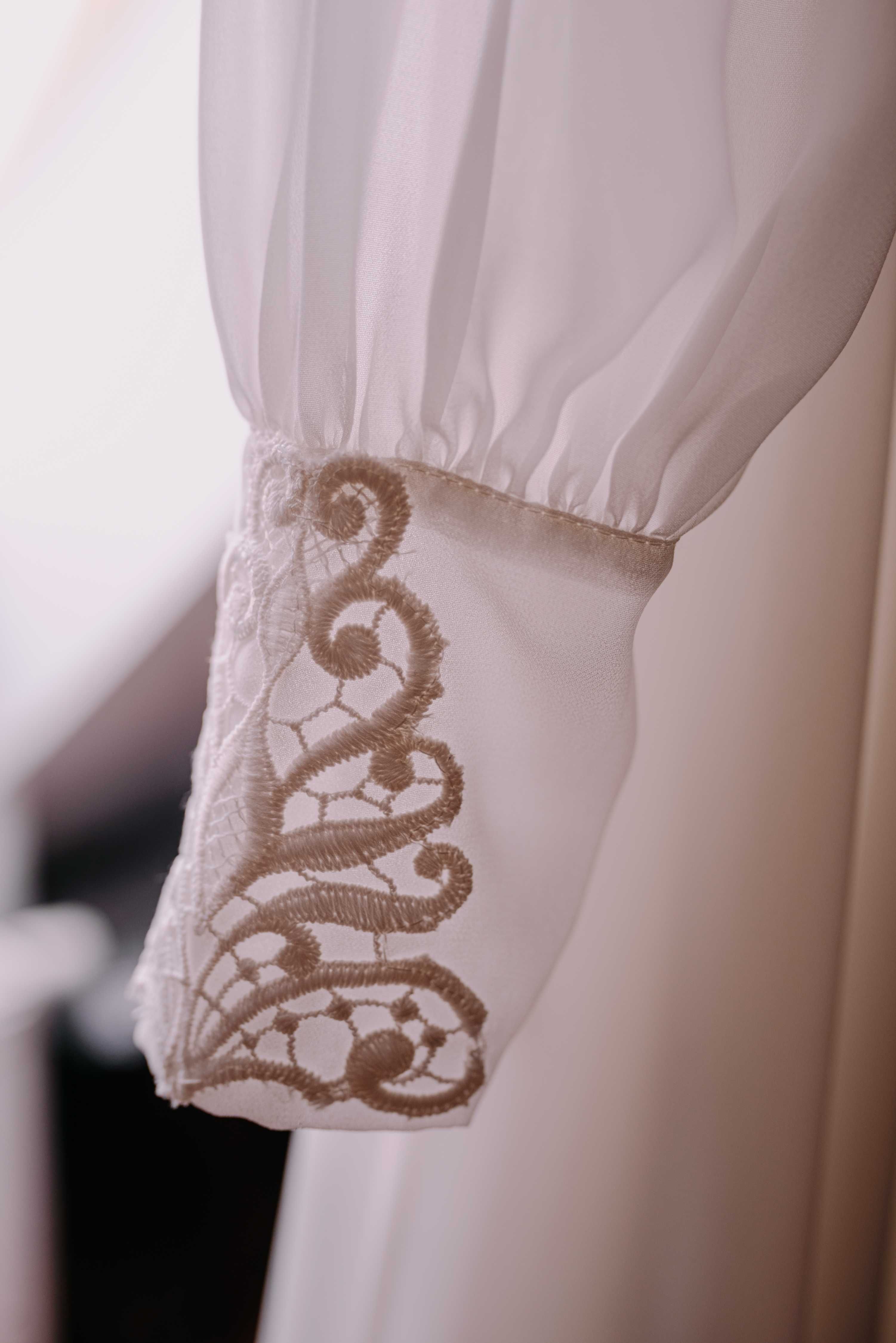 Przepiękna suknia ślubna, Agnes, rozmiar 38, długi rękaw