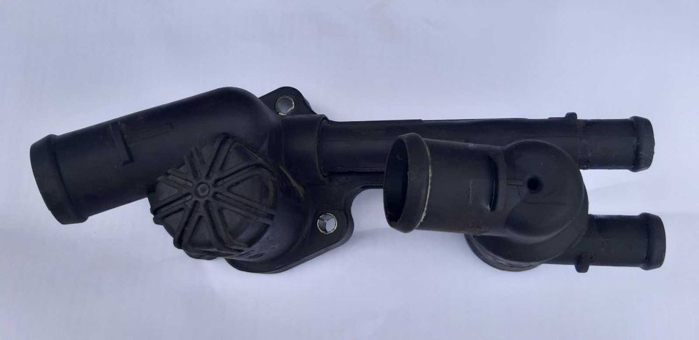 Термостат  Volkswagen Caddy Кадді, Шкода  1.2 TSI бензин  105л.с. бу