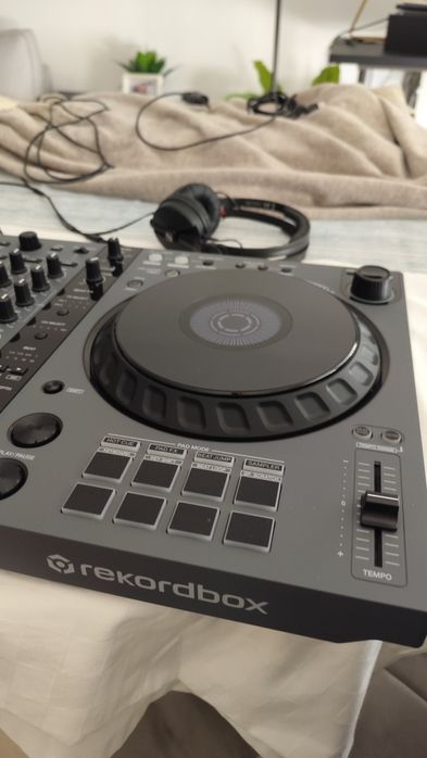 Controladora Pioneer DDJ-FLX6-GT