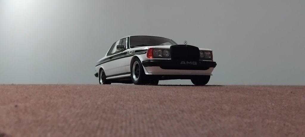 Uwaga - Unikat. Mercedes w123 AMG 280CE