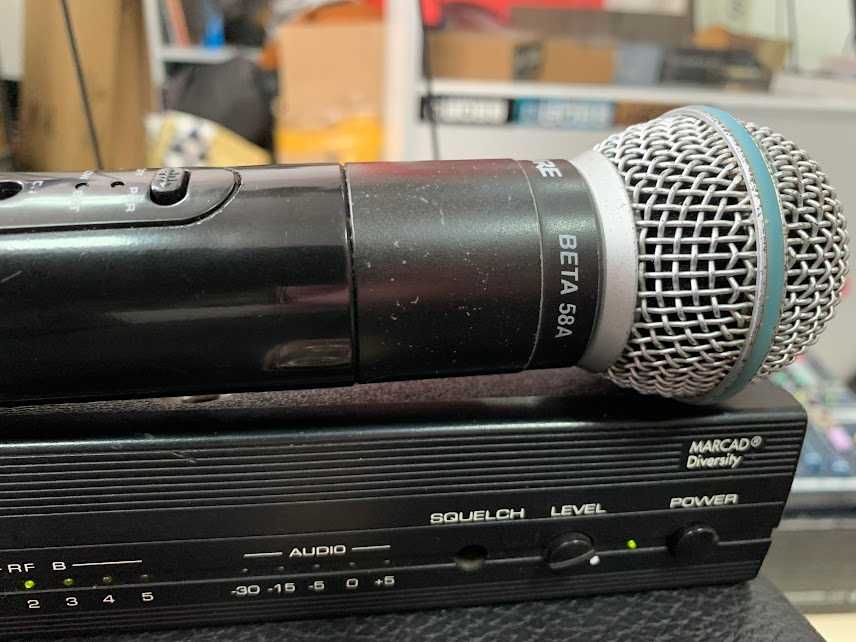Продам радіомикрофон SHURE LX/BETA 58A.Made In USA.