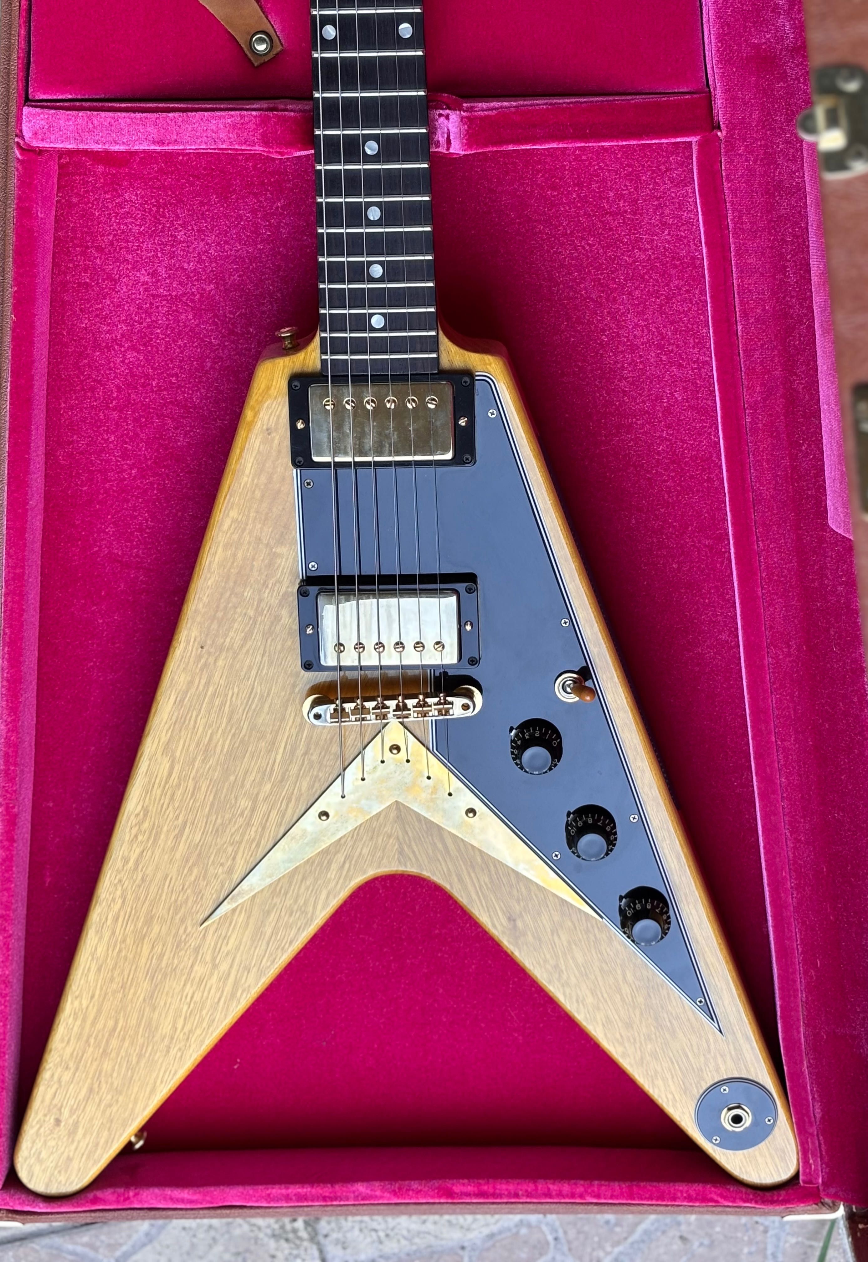 Gibson Custom Shop 1958 Korina Flying V 2022