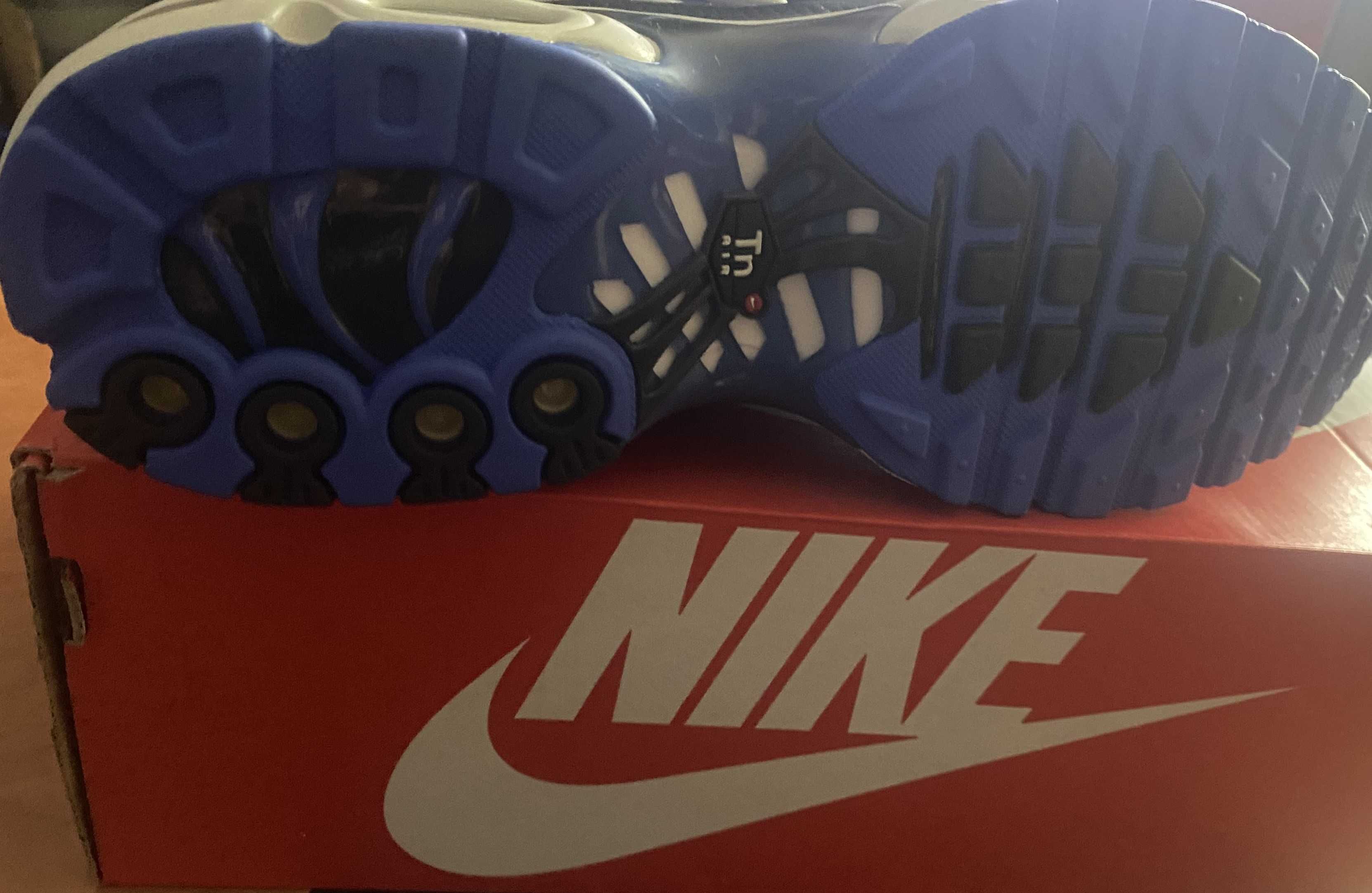 Buty Nike Air Max Plus SE r.40