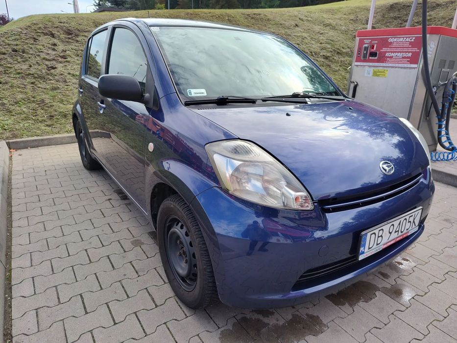 Daihatsu Sirion Napęd na 4 koła subaru, silnik 86km 1,3 vvti toyoty, lpg