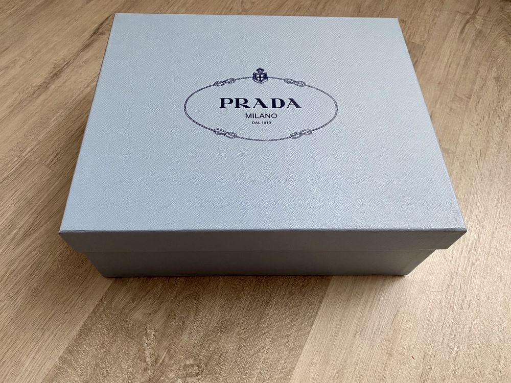 Оригинальные кеды / ботинки Prada