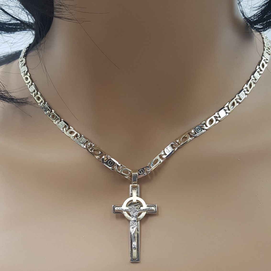 Krzyż Katolicki z różowego złota 14k 585 z Jezusem ctc010rw Gdańsk