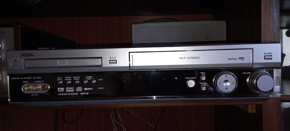 Kino domowe Aiwa