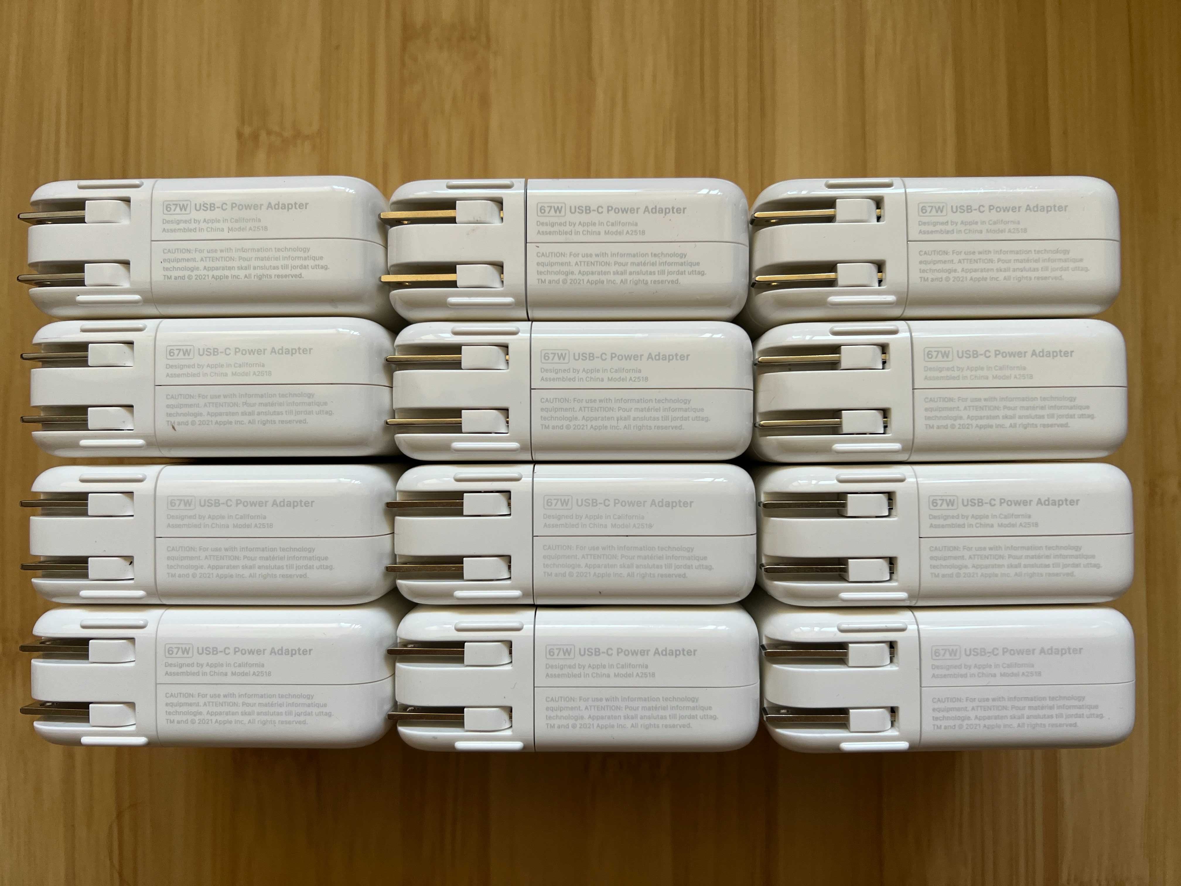 Блок живлення Apple 67W A2518 MKU63, Magsafe 3 A2363 MLYV3ZM