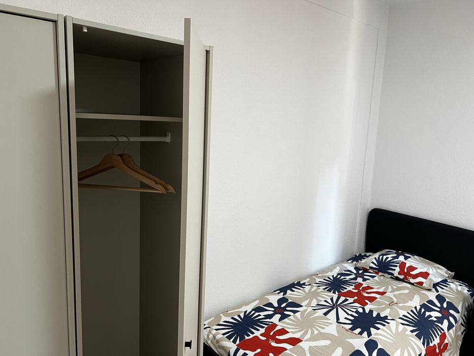 Quarto Partilhado a estrear para 2 Pessoas — Águas Livres, Amadora