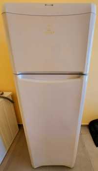 Frigorífico Indesit TAAN 25