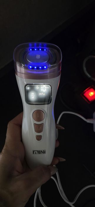 Nowy  Urządzenie do mezoterapii Mini Hifu 2.0 białe