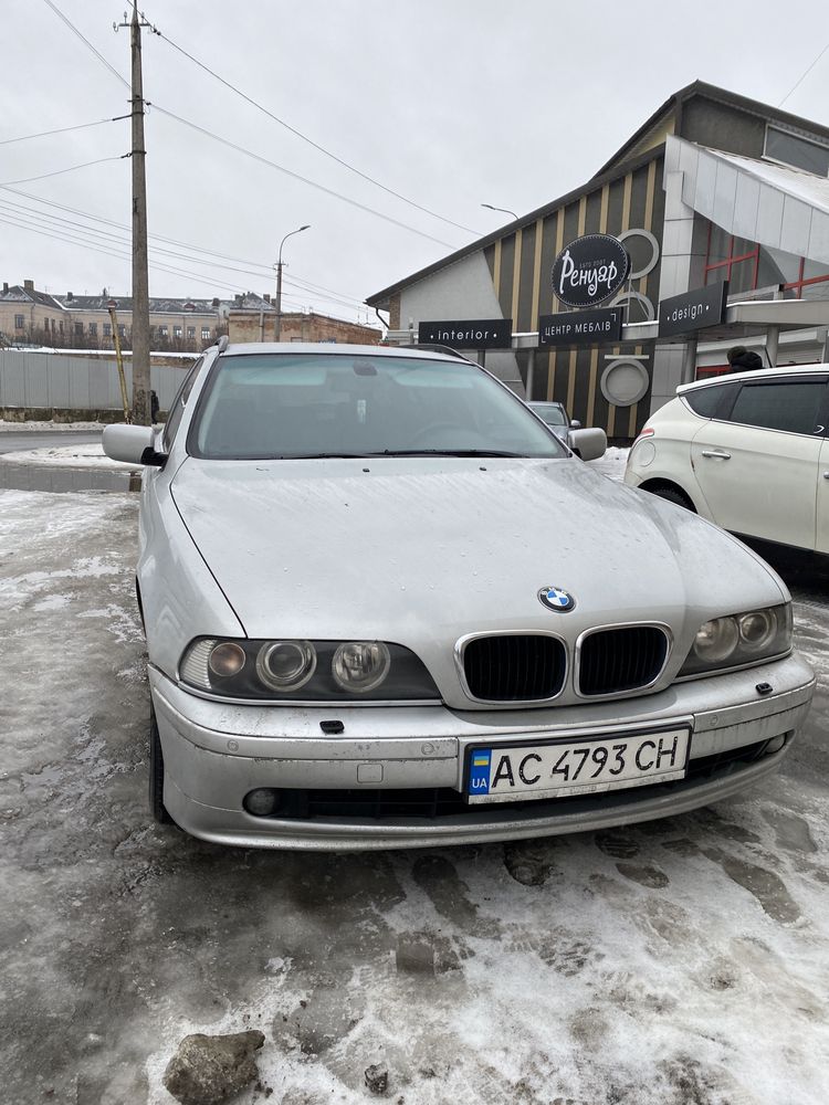 BMW E39 5 series 2001