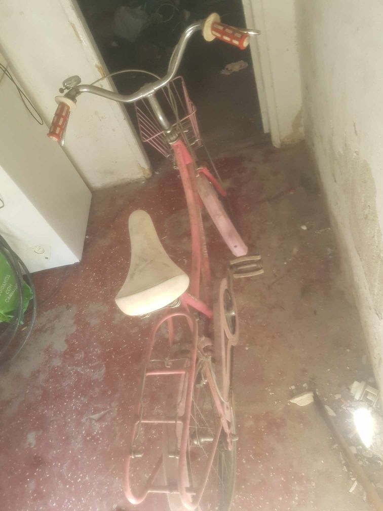 Vendo bicicleta antiga