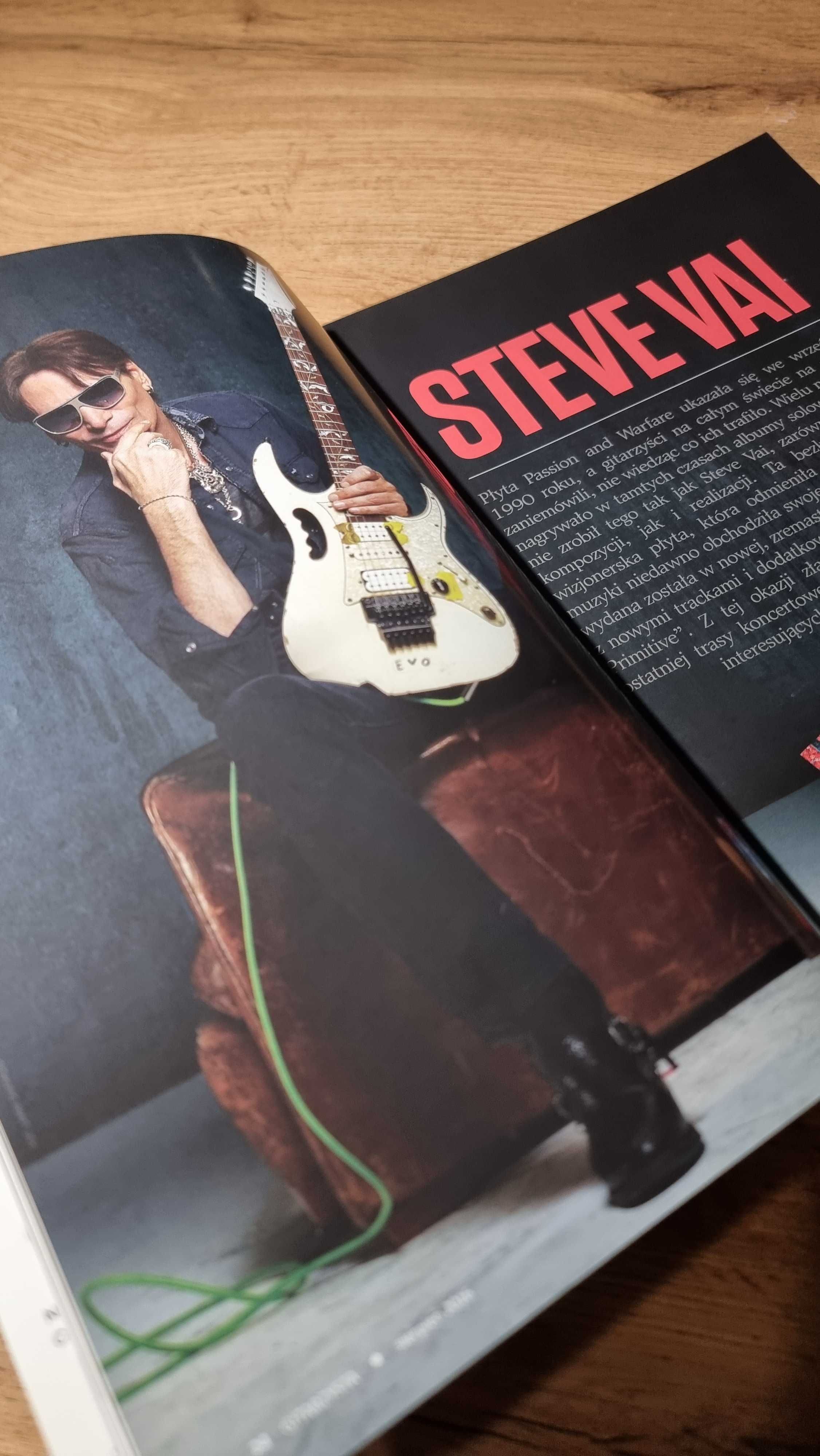 Gitarzysta 8/2016 (128) + Basista (70) - Steve Vai, Def Leppard