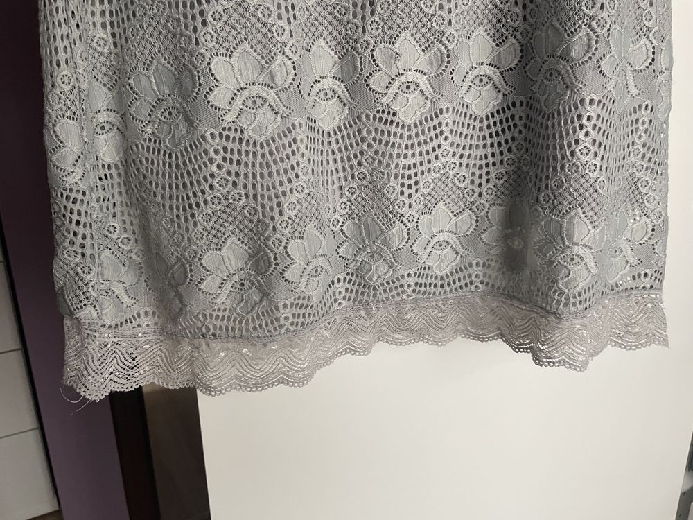 Sukienka Cream stan bdb