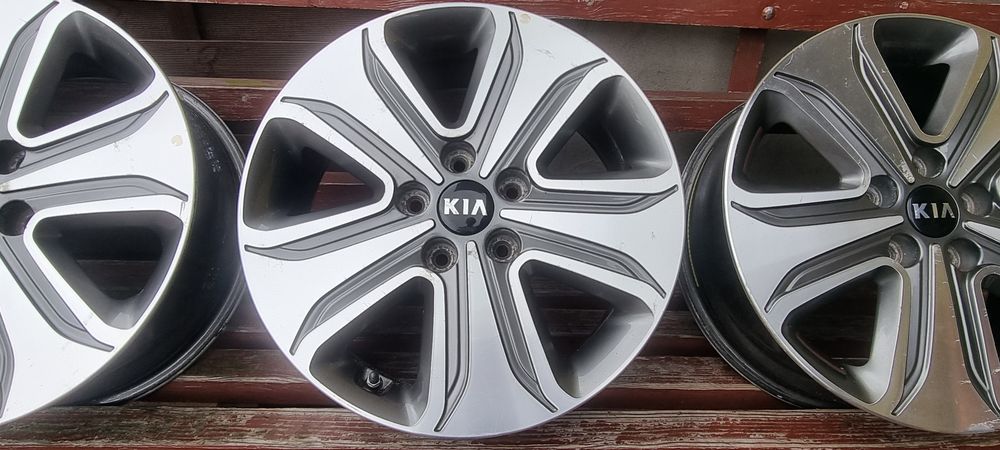Felgi 5x114,3x17 Kia Hyundai oryginalne