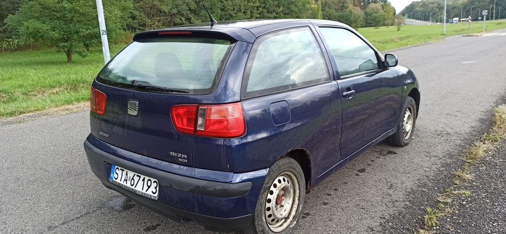 Seat Ibiza 2001 r 1.9 sdi OC na rok PT do końca miesiąca