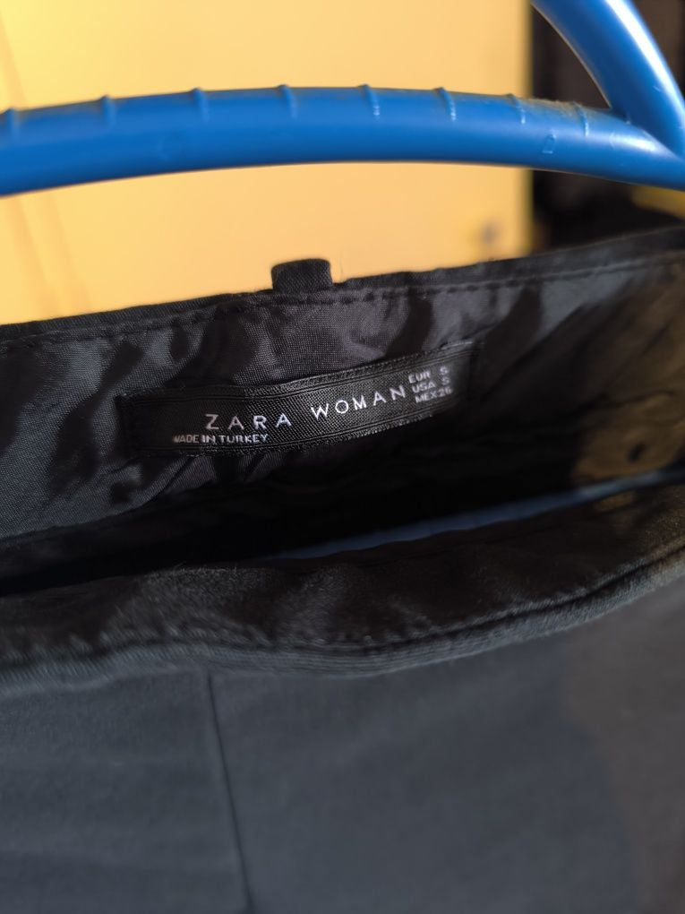 Calças Zara tamanho S