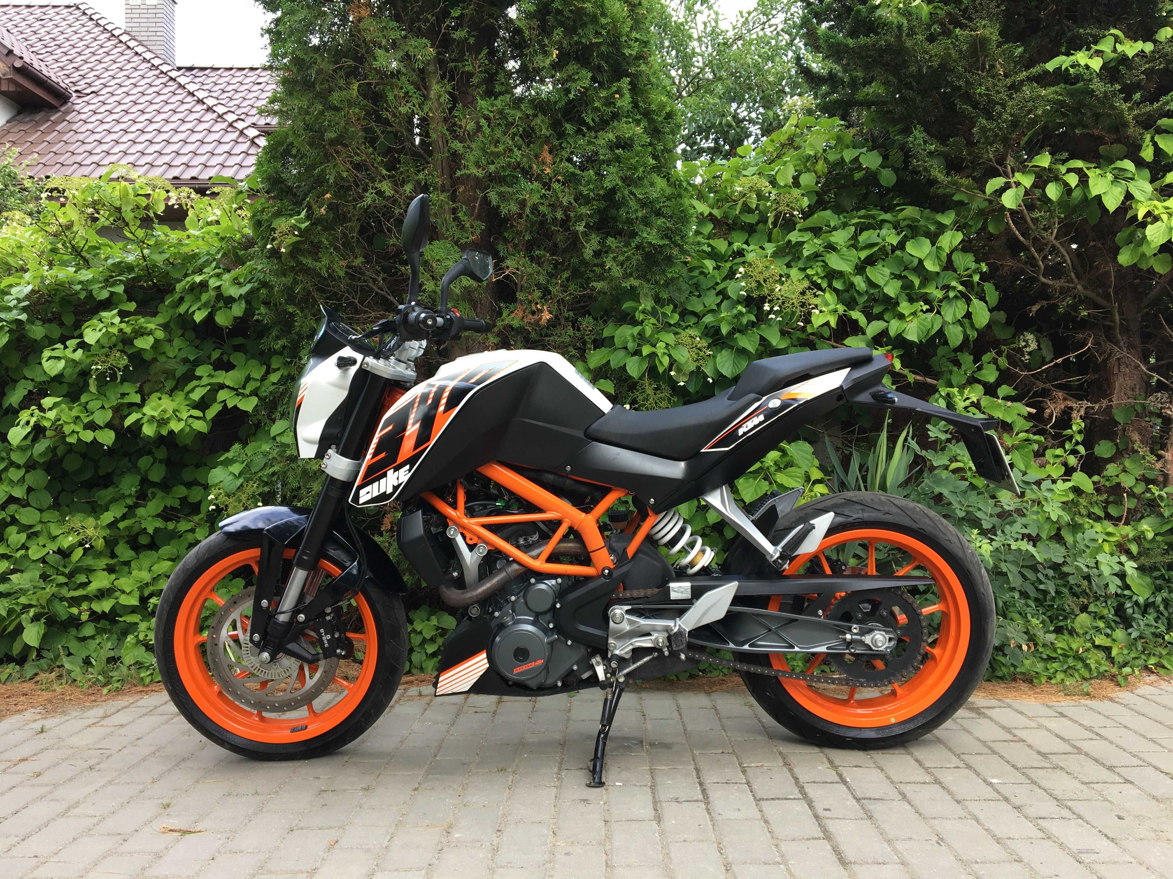 KTM Duke 390/125 Przebieg niecałe 3 tys km! Super stan Gotowy do jazdy