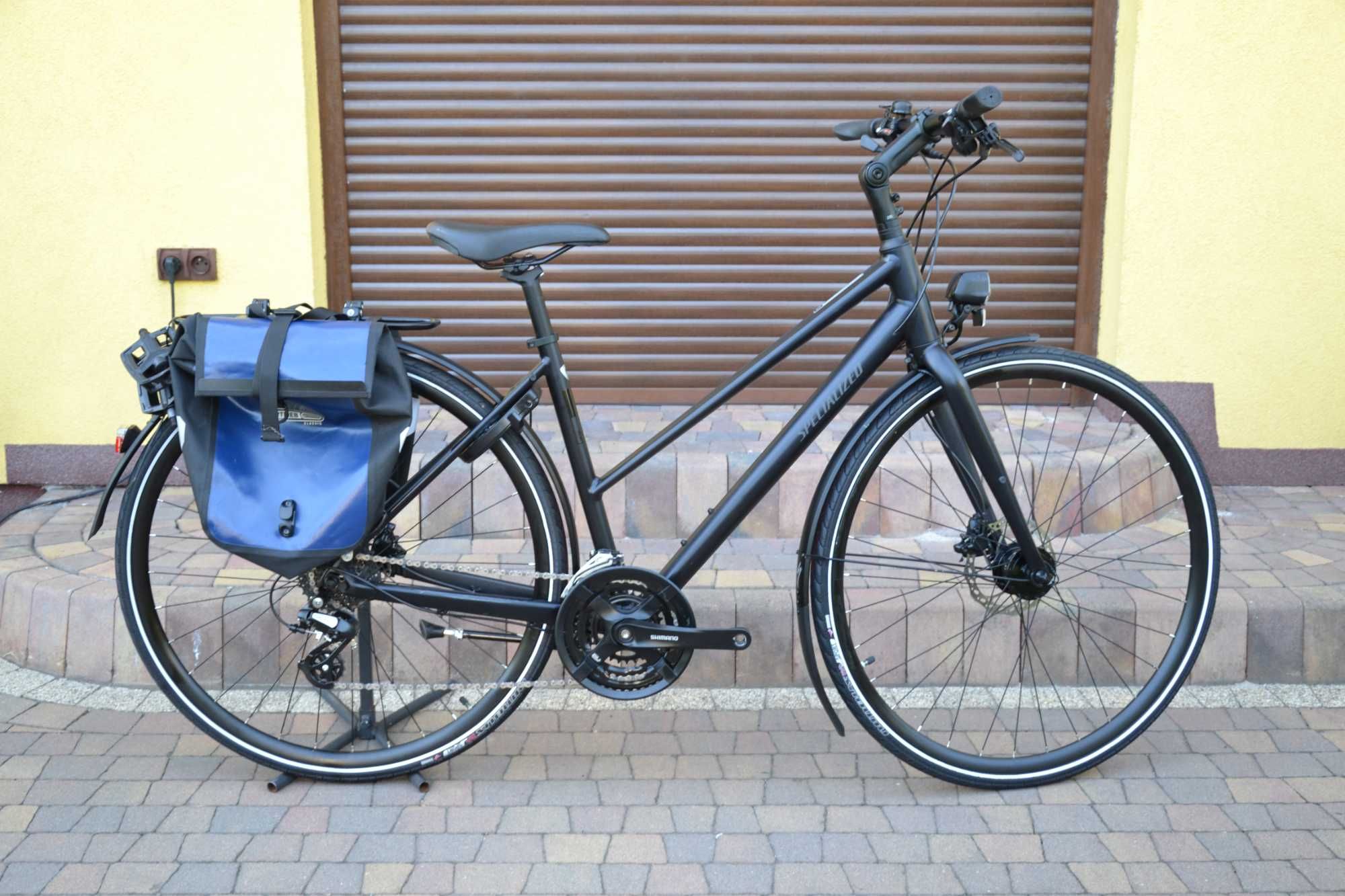 Specialized Sirrus Black Top Shimano 3x8 dynamo LED M jak nowy!