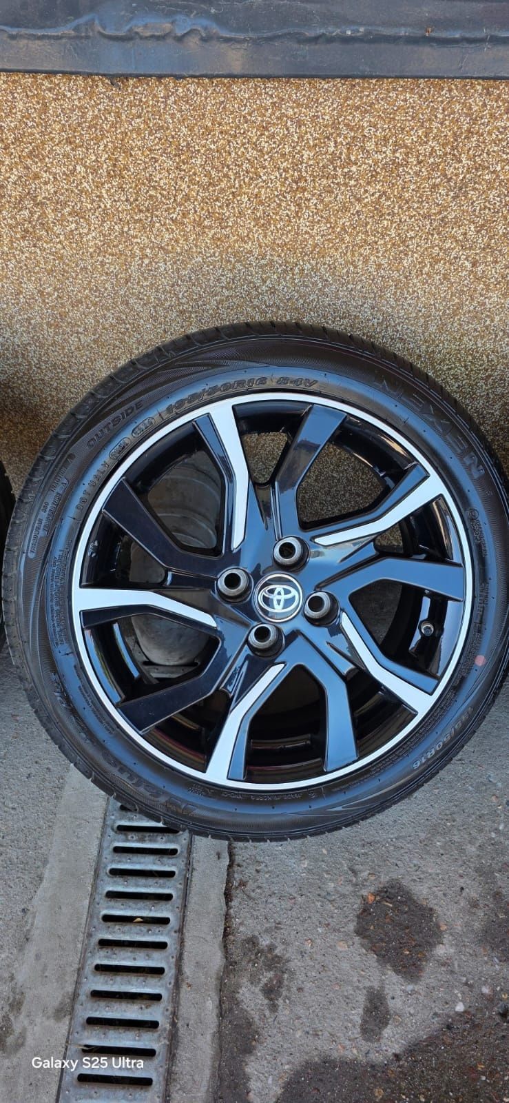 Toyota Yaris koła 16 195/50/16 Nexen nowe