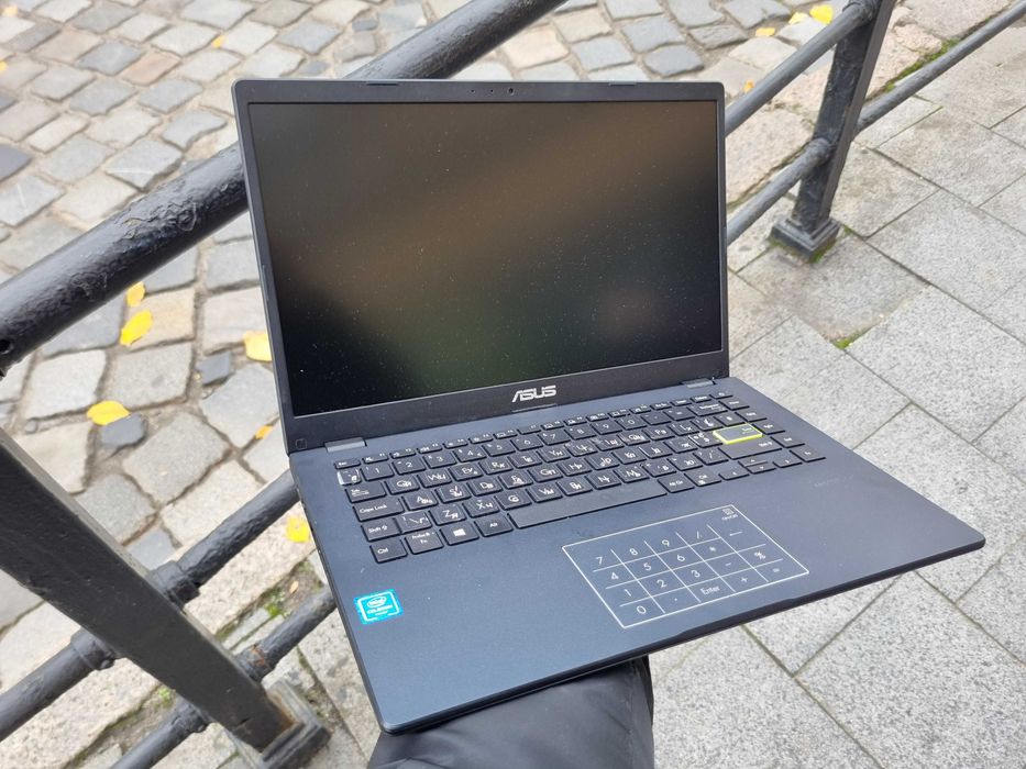 ноутбук Asus E410M