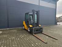Jungheinrich DFG 545s  Wózek widłowy Jungheinrich DFG545s 4,5t Pozycjoner/przesuw wideł WARTO