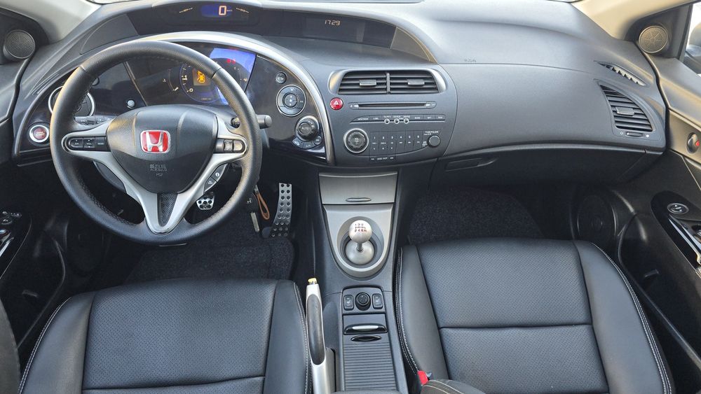 Honda Civic 2.2 i-CTDi Sport – Nacional – Pele – Teto Panorâmico